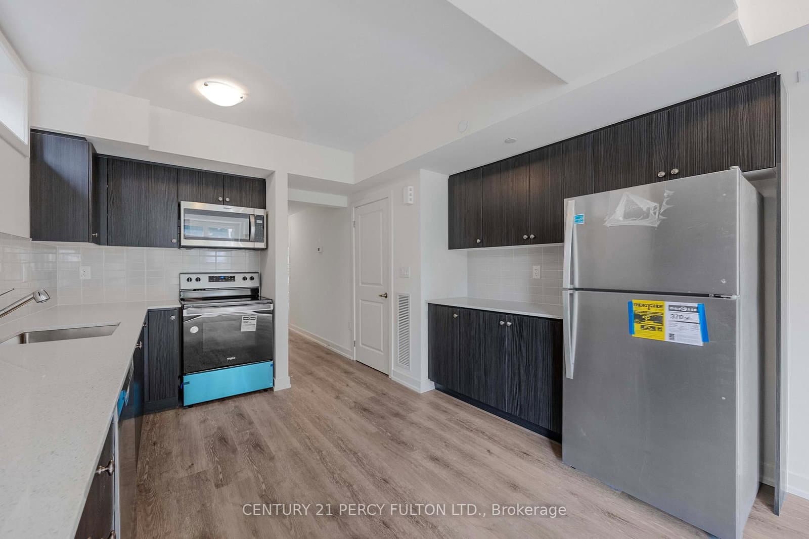 58 Elizabeth Street S, Unit 2208 thumbnail 14