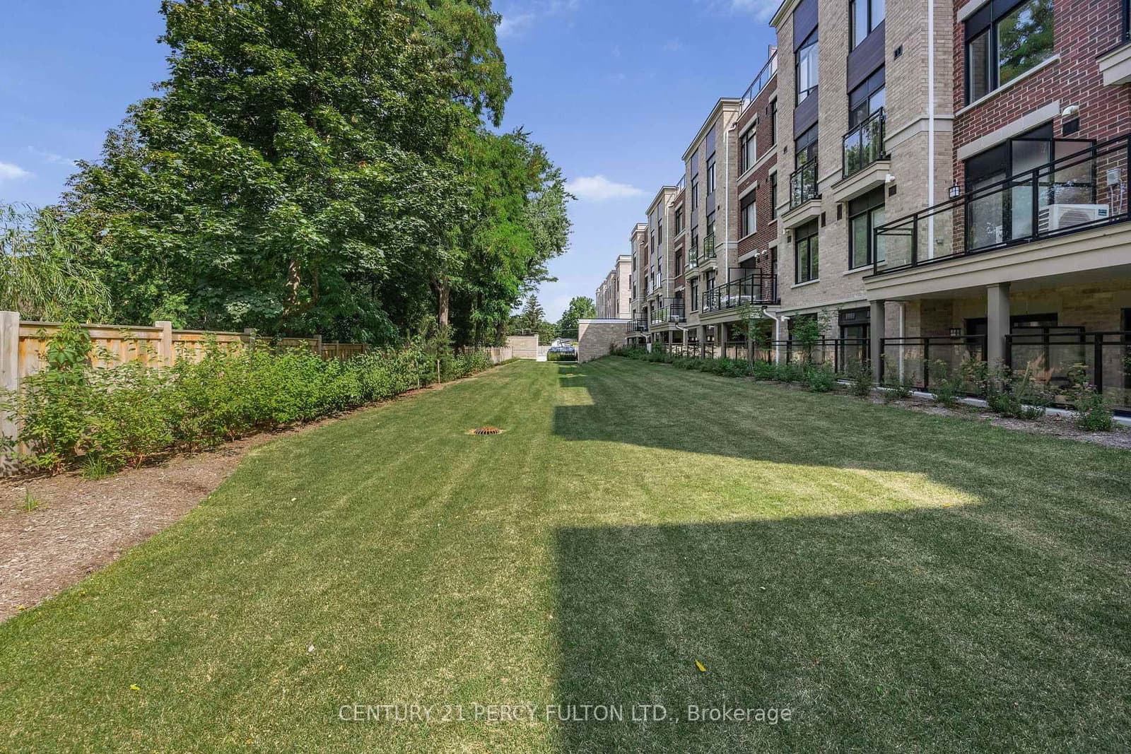 58 Elizabeth Street S, Unit 2208 thumbnail 26