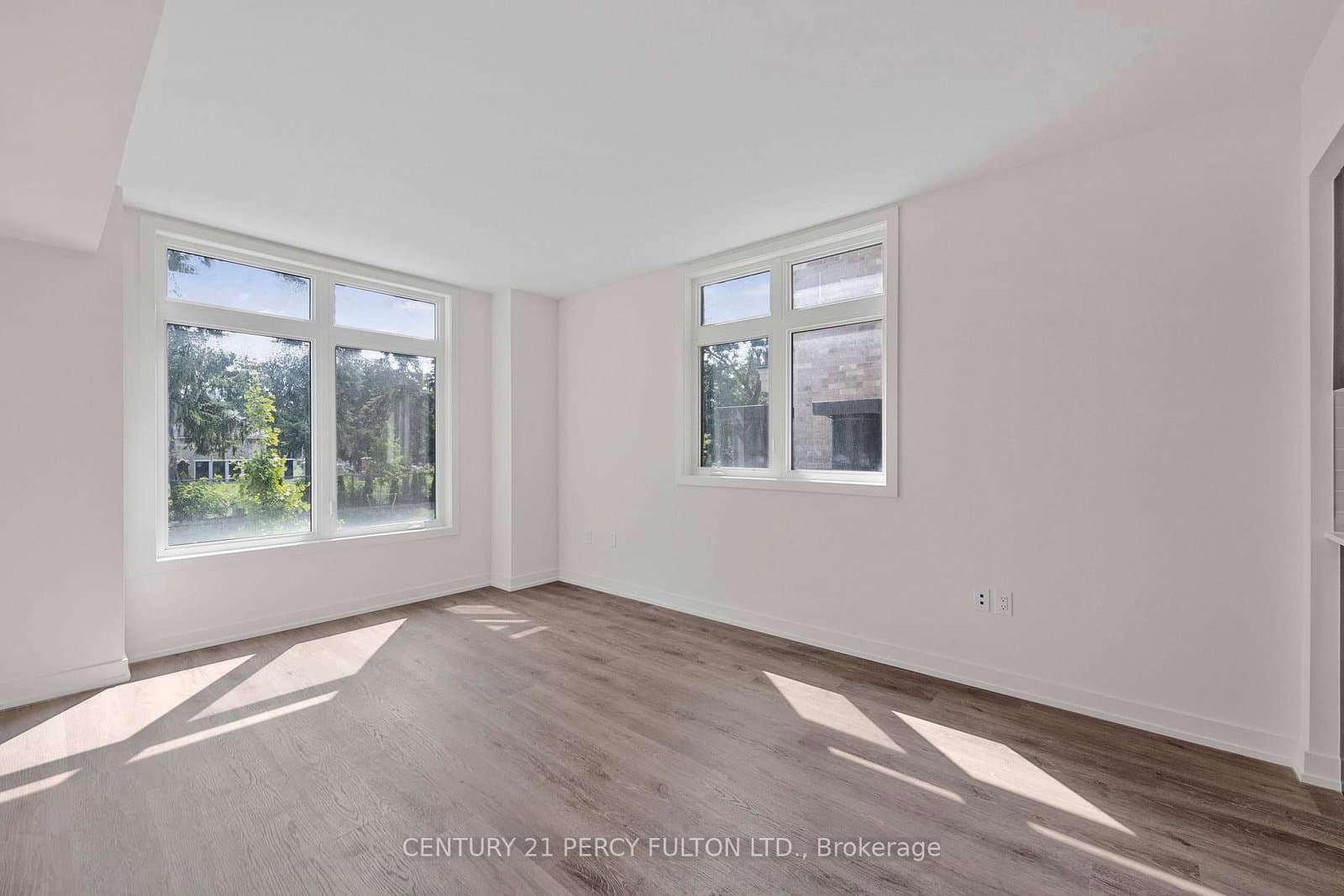 58 Elizabeth Street S, Unit 2208 thumbnail 8
