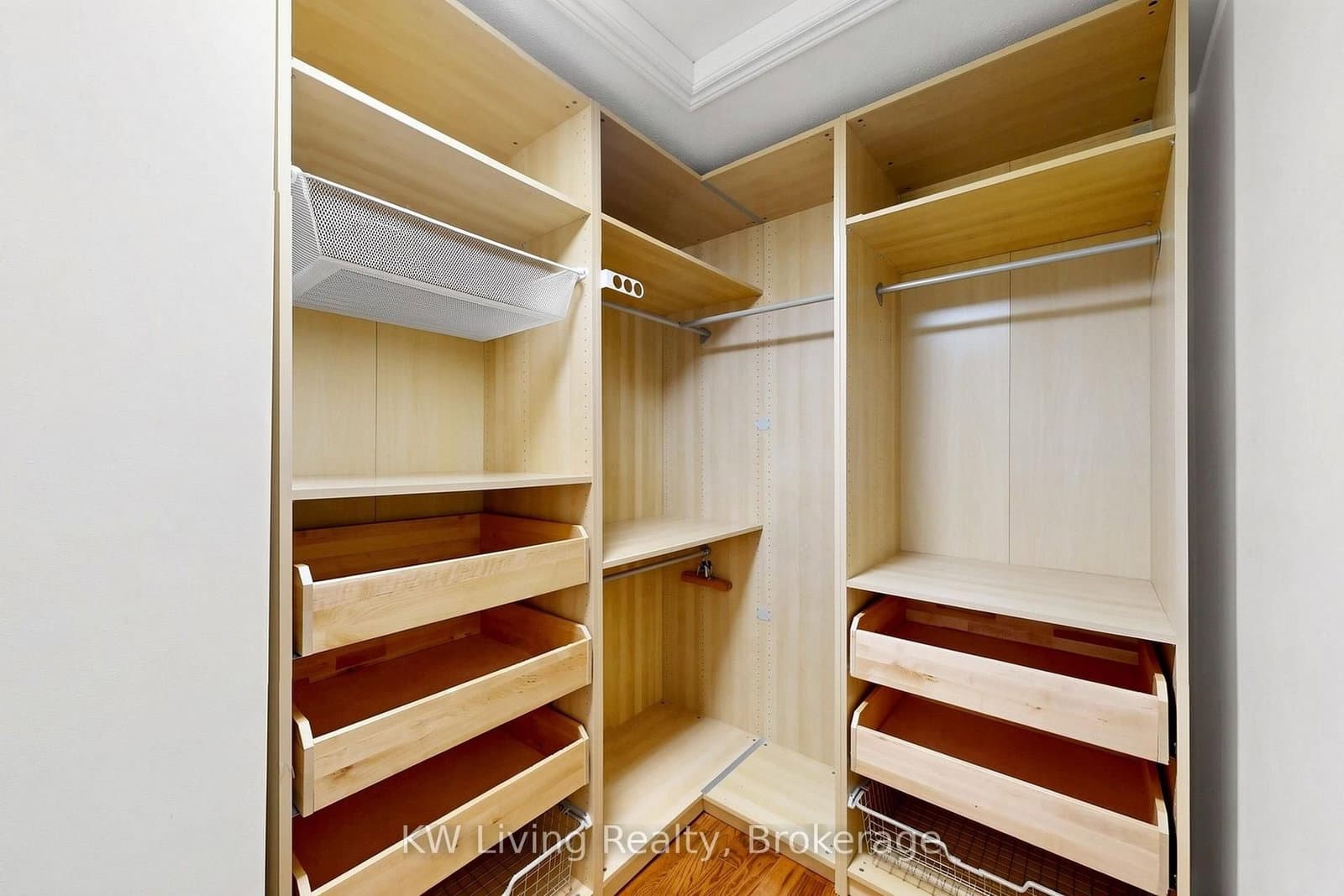 72 Stotts Crescent thumbnail 17