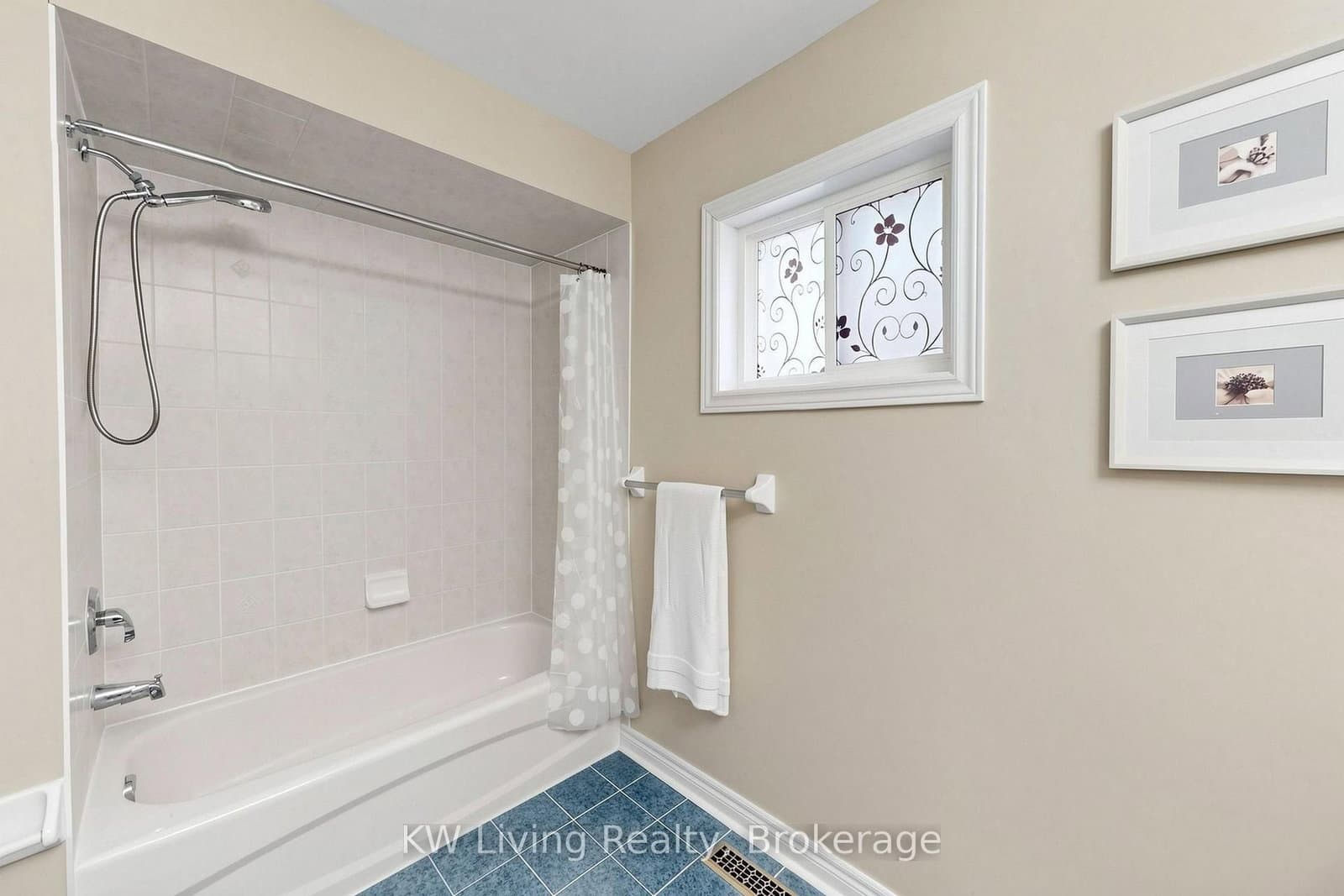 72 Stotts Crescent thumbnail 23