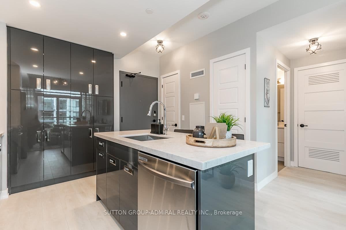 415 Sea Ray Avenue, Unit 326 thumbnail 7