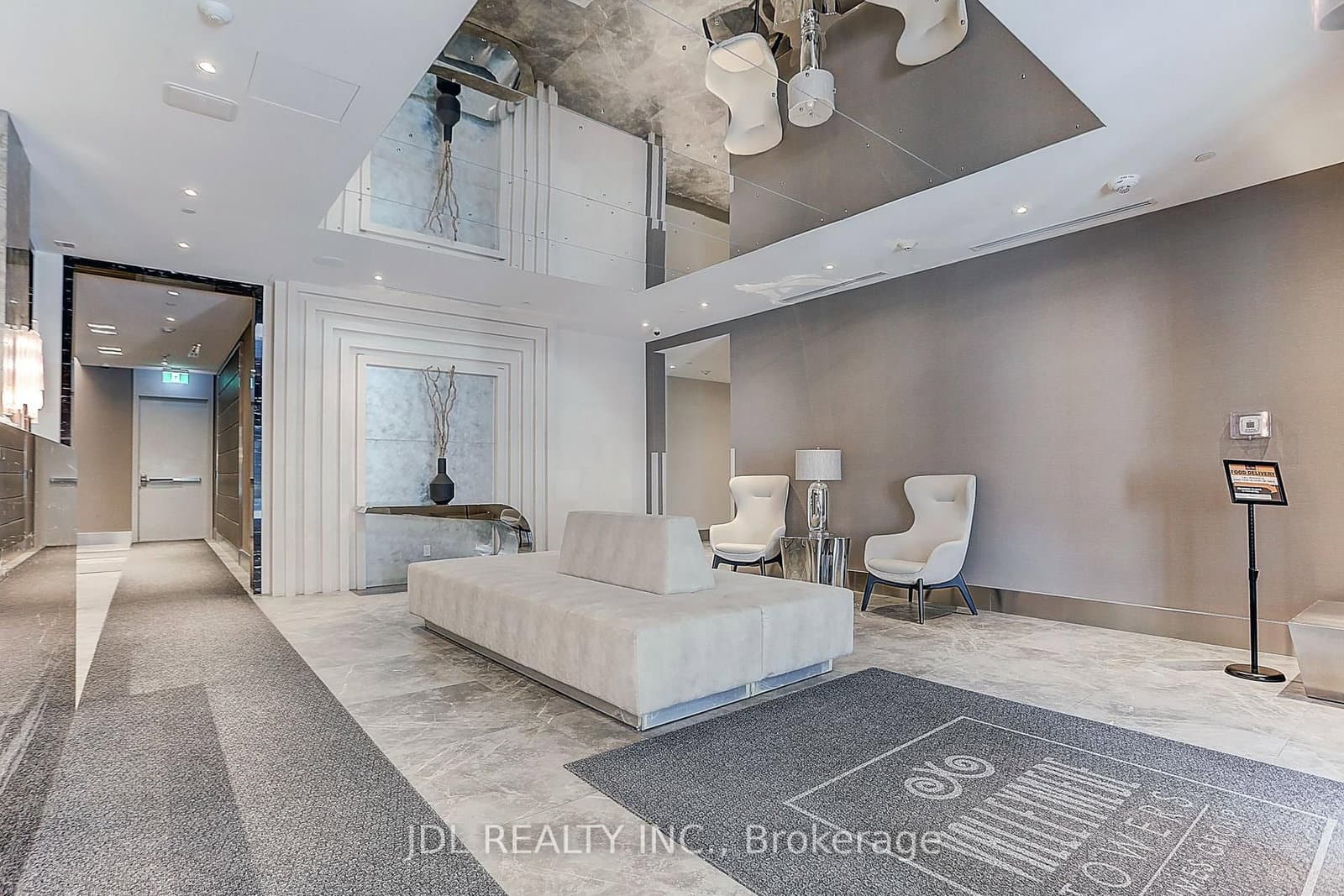 398 Highway 7 Street E, Unit 303 thumbnail 5