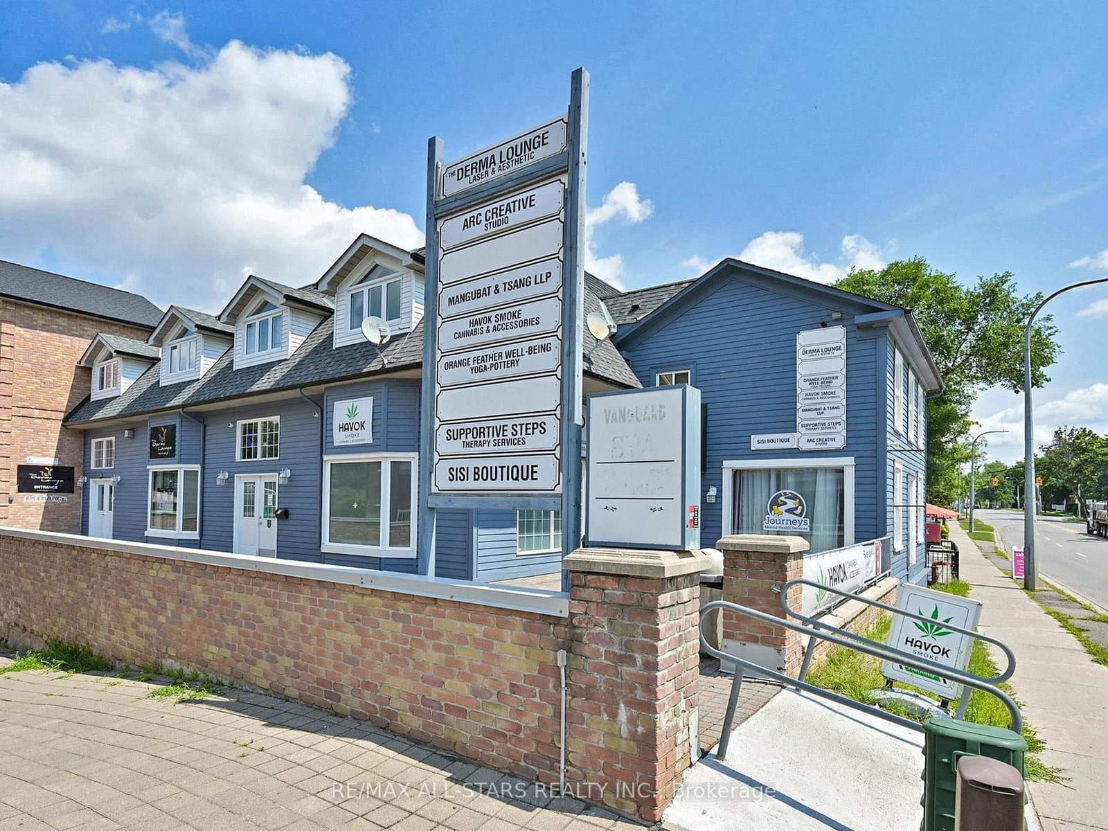38 Wellington Street E, Unit 7C thumbnail 3