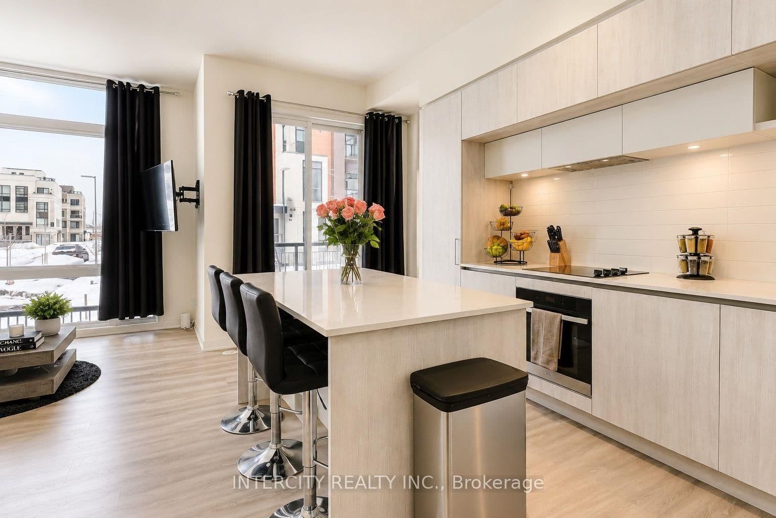 11 David Eyer Road, Unit 1504 thumbnail 11