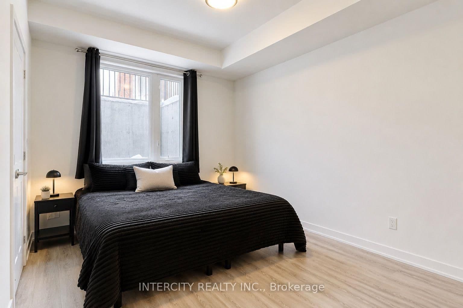 11 David Eyer Road, Unit 1504 thumbnail 14