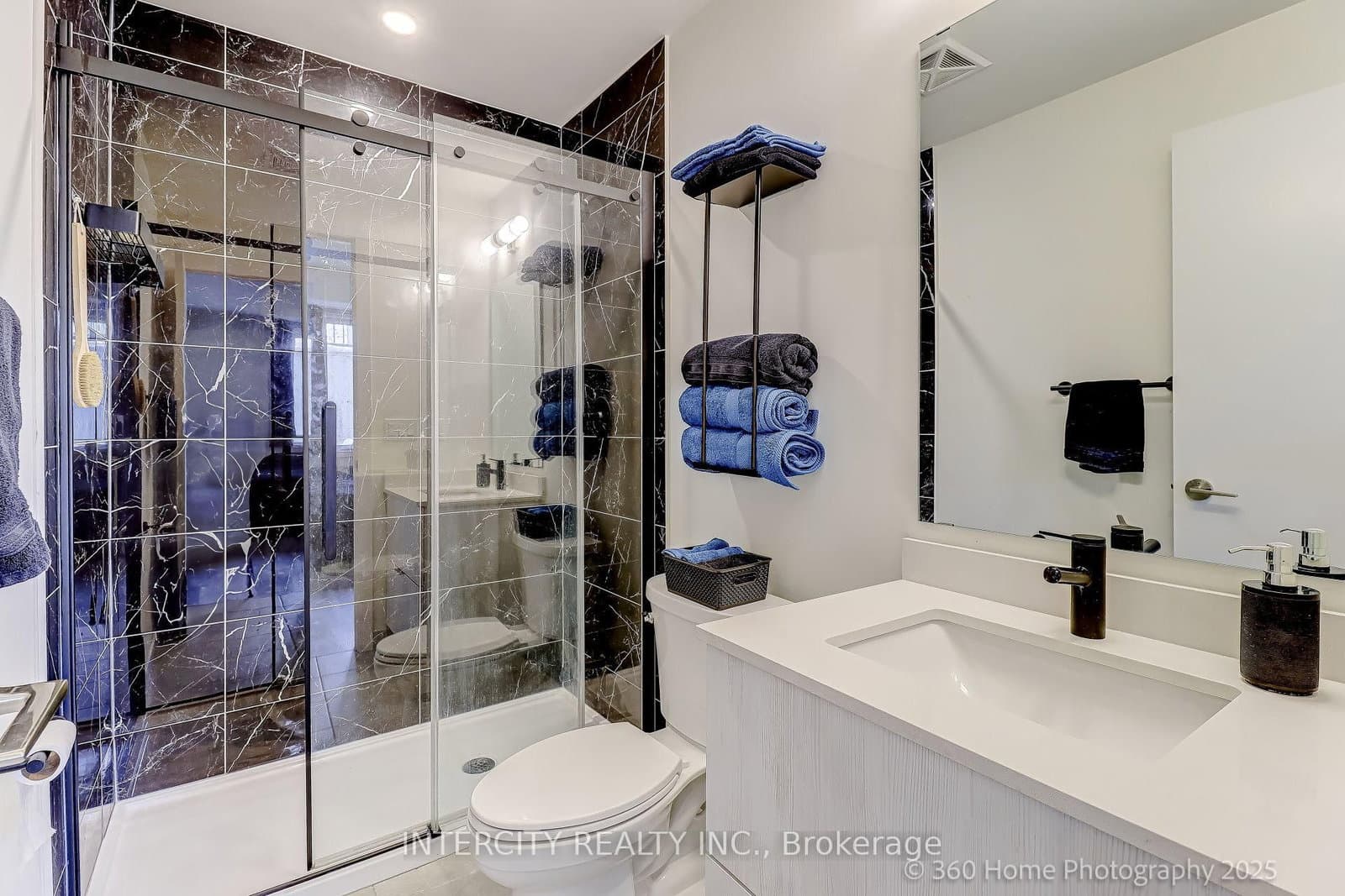 11 David Eyer Road, Unit 1504 thumbnail 16