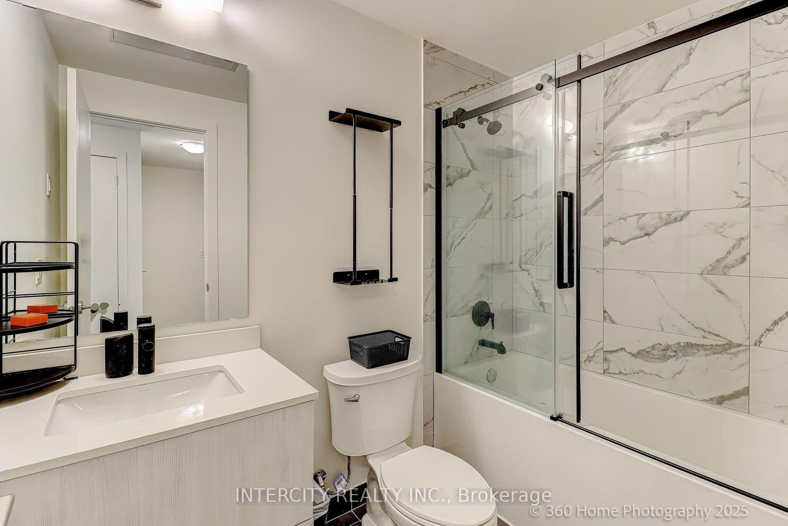11 David Eyer Road, Unit 1504 thumbnail 18