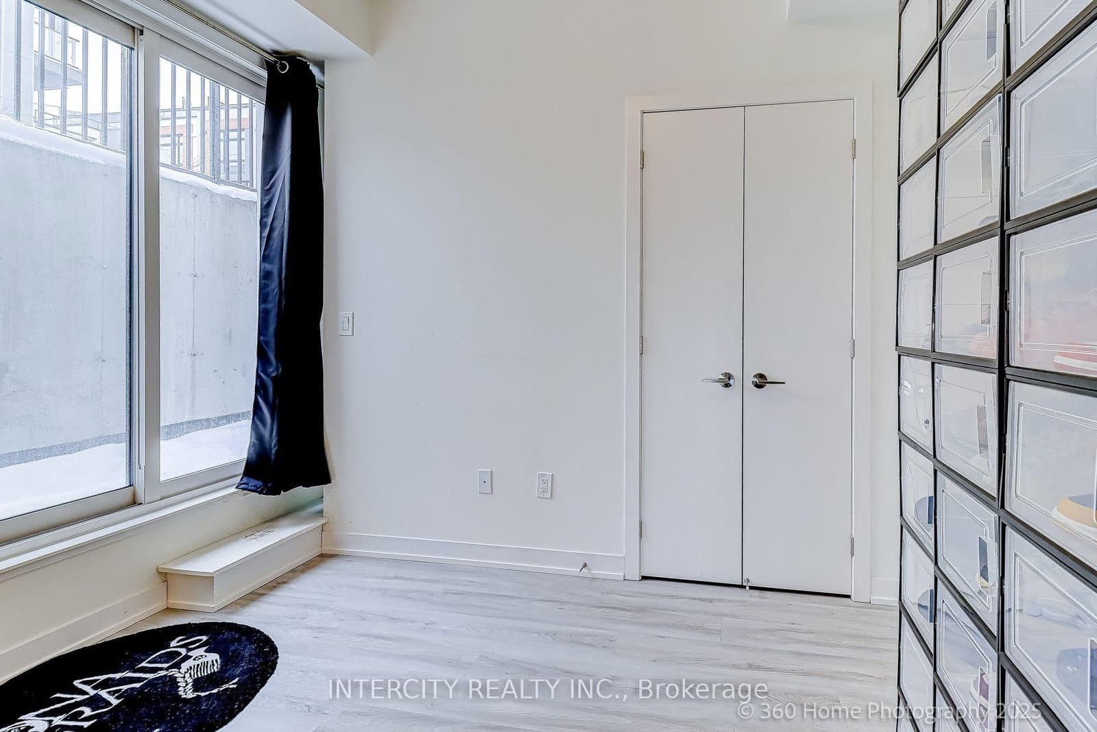 11 David Eyer Road, Unit 1504 thumbnail 22
