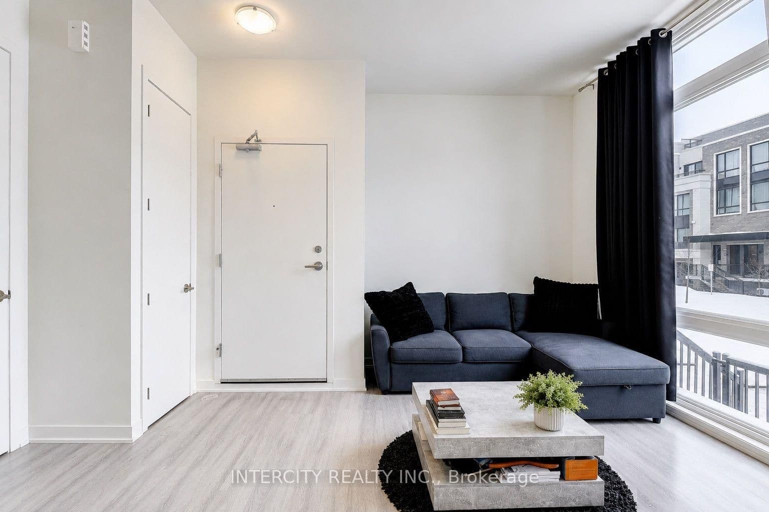 11 David Eyer Road, Unit 1504 thumbnail 5