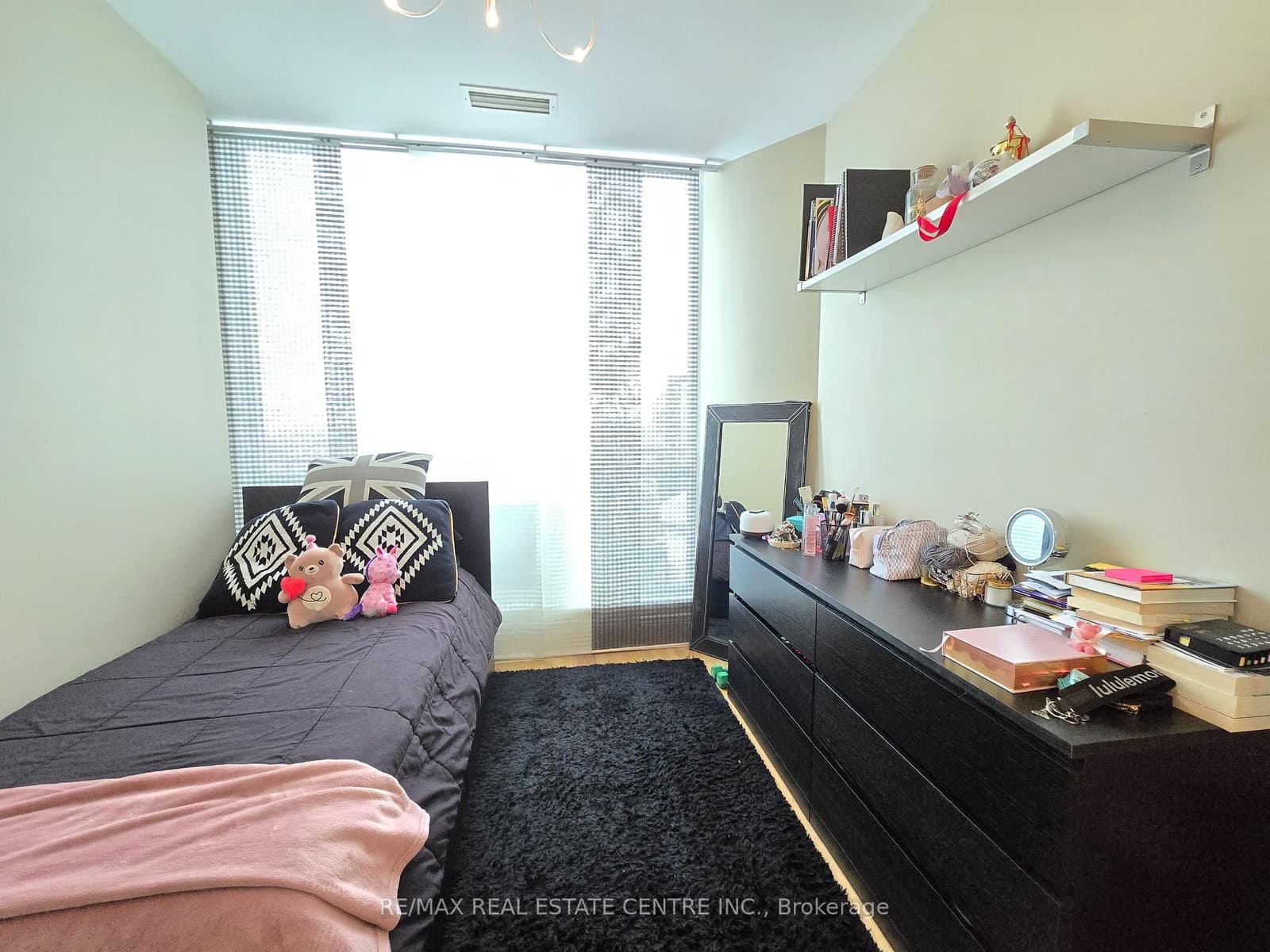 18 Harding Boulevard, Unit PH207 thumbnail 37