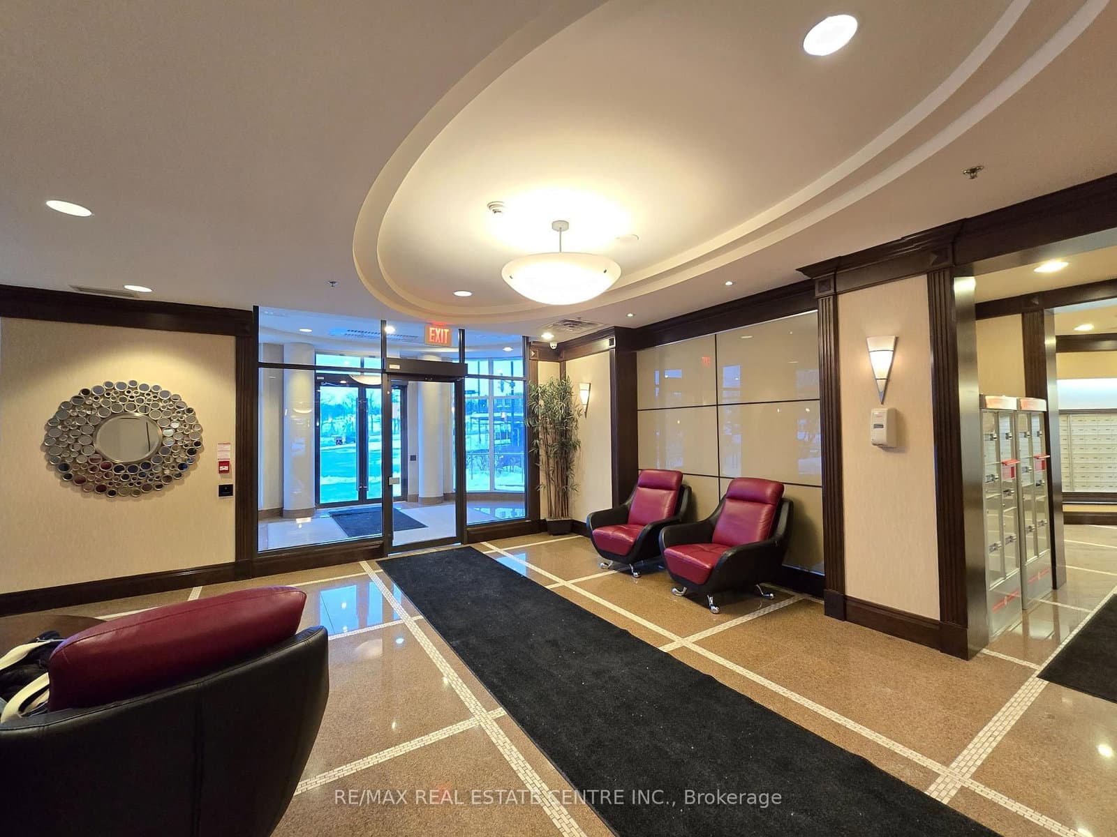 18 Harding Boulevard, Unit PH207 thumbnail 43