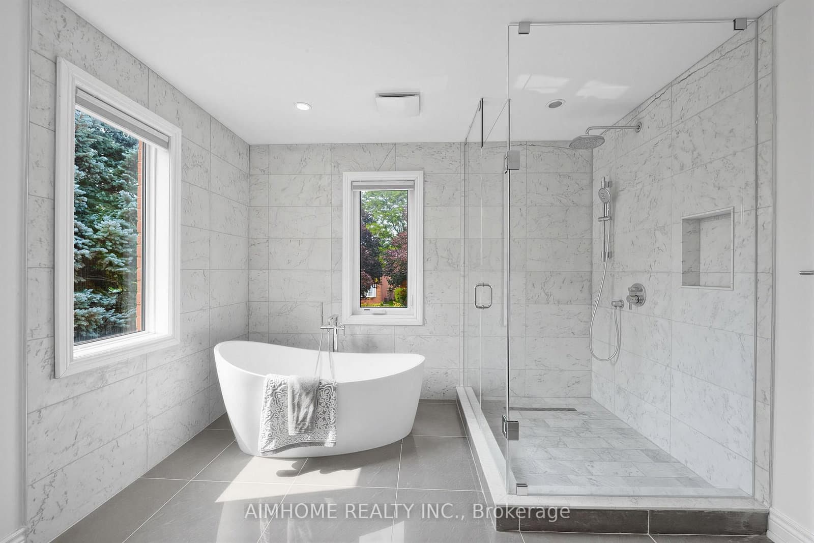 68 Aitken Circle thumbnail 19