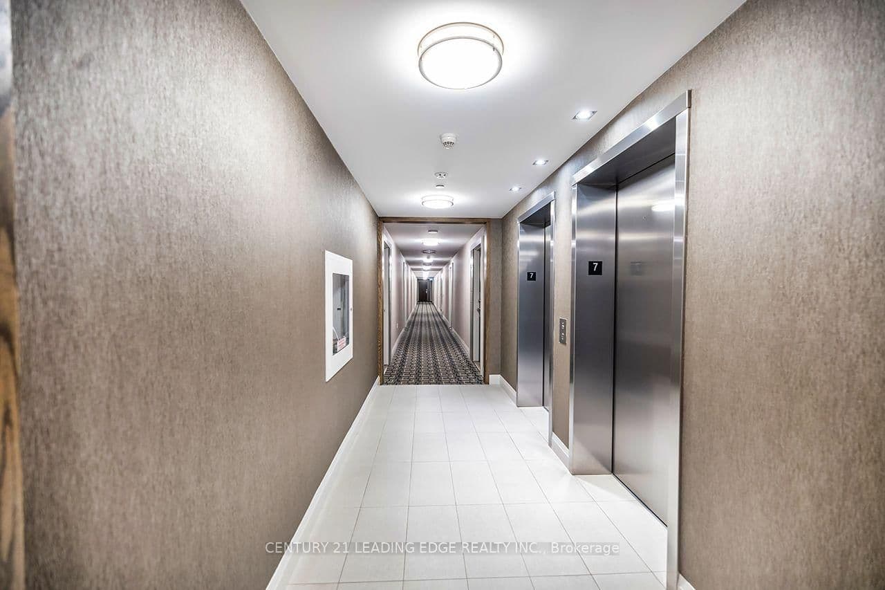 99 Eagle Rock Way, Unit 728 thumbnail 18