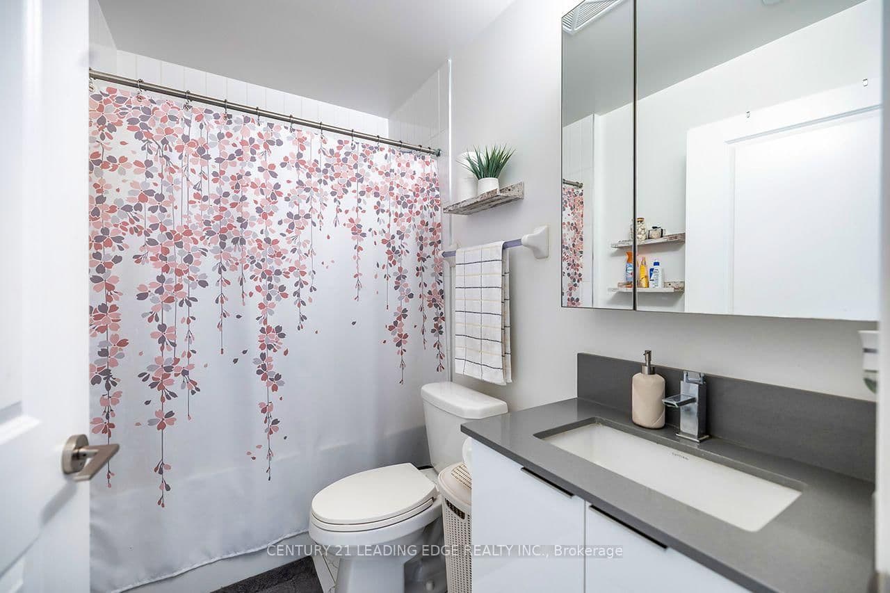 99 Eagle Rock Way, Unit 728 thumbnail 5