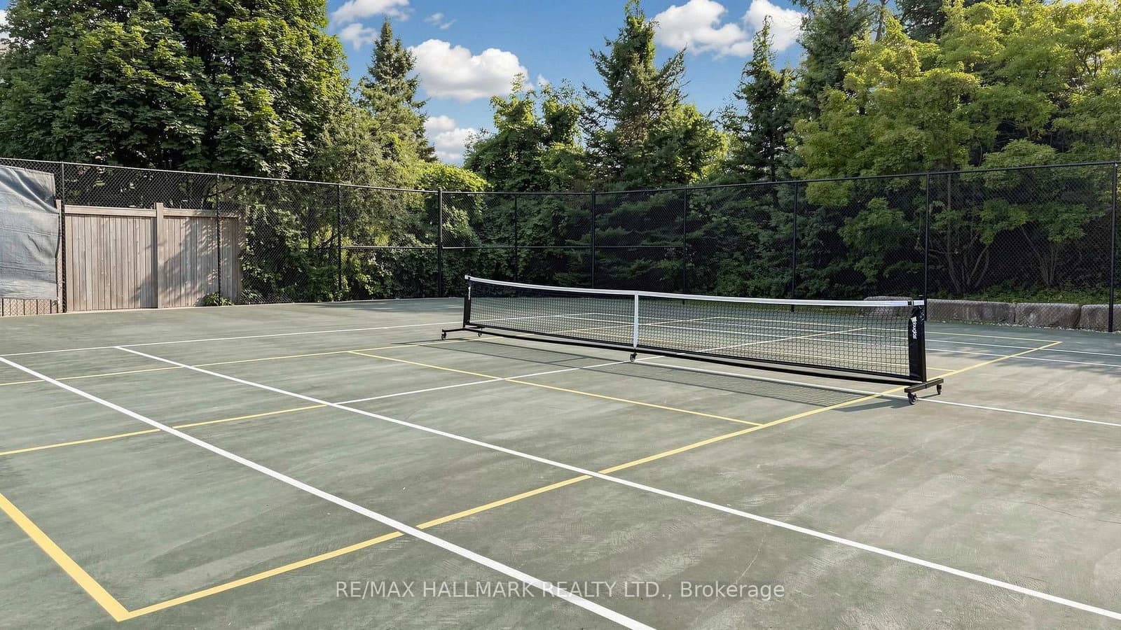 310 Red Maple Road, Unit 712 thumbnail 31