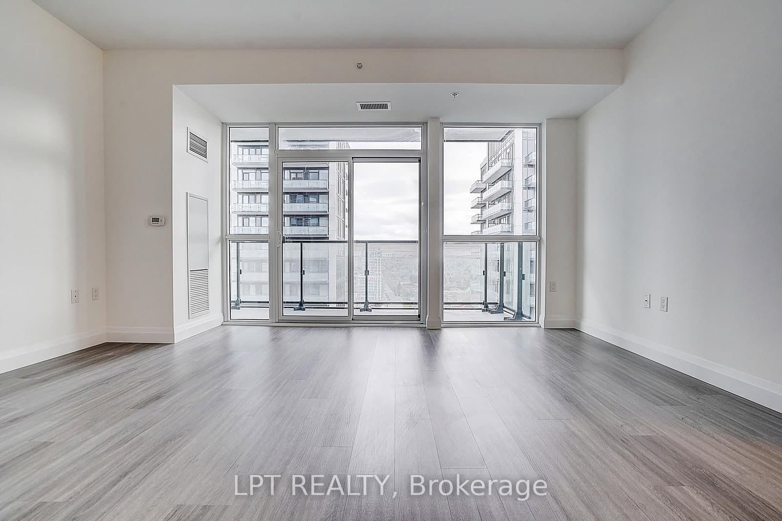 75 Oneida Crescent, Unit 1601 thumbnail 14