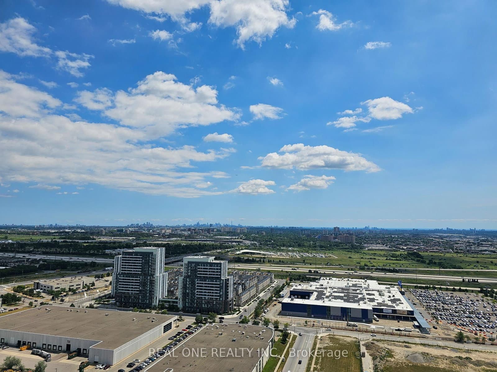 28 Interchange Way, Unit 3611 thumbnail 13