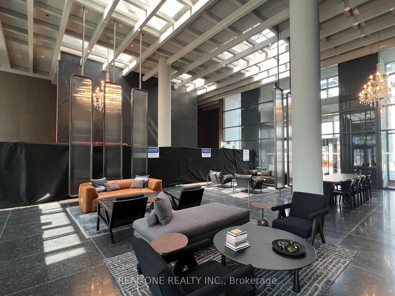 28 Interchange Way, Unit 3611 thumbnail 2