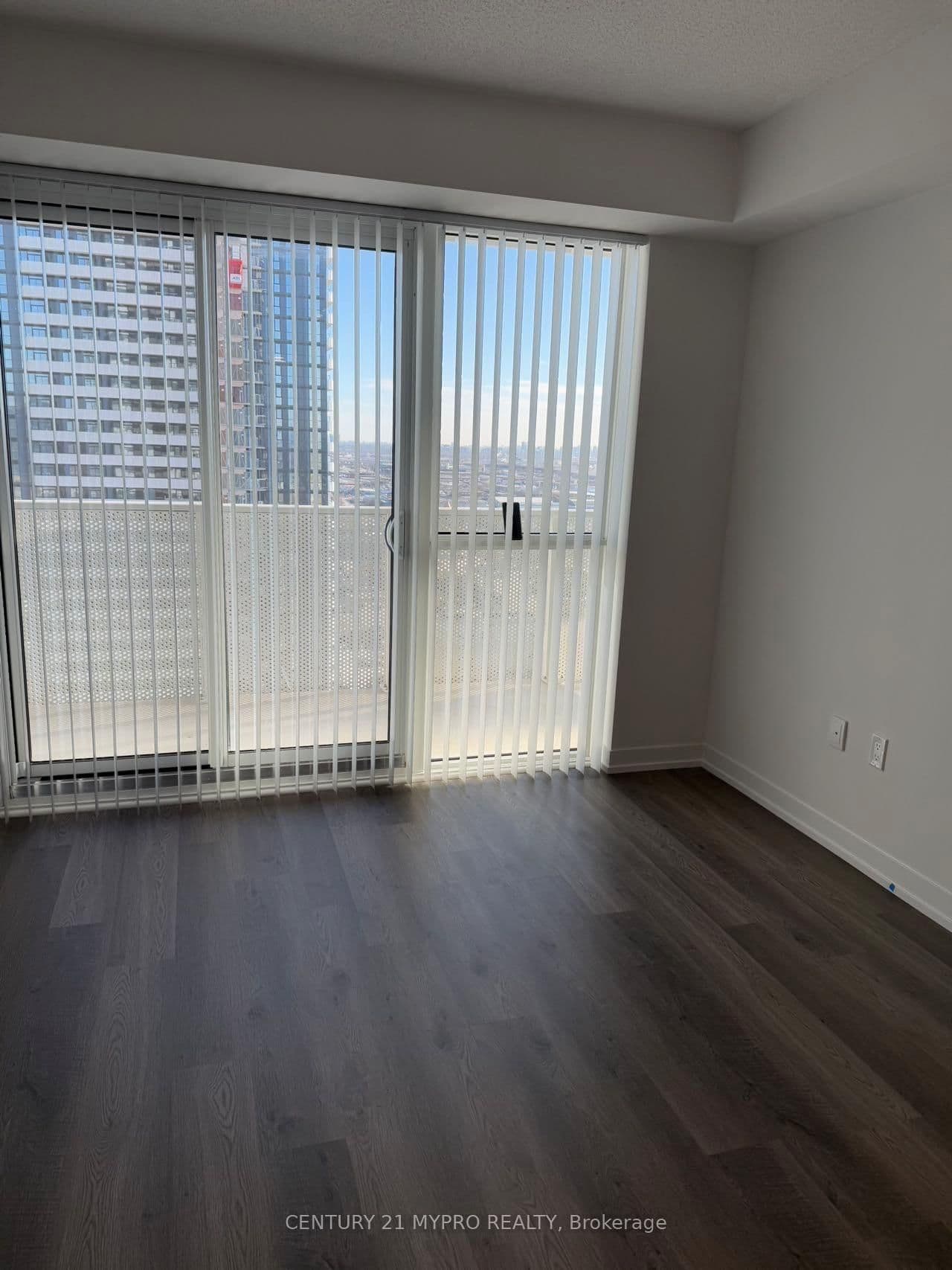 195 Commerce Street, Unit 2701 thumbnail 2