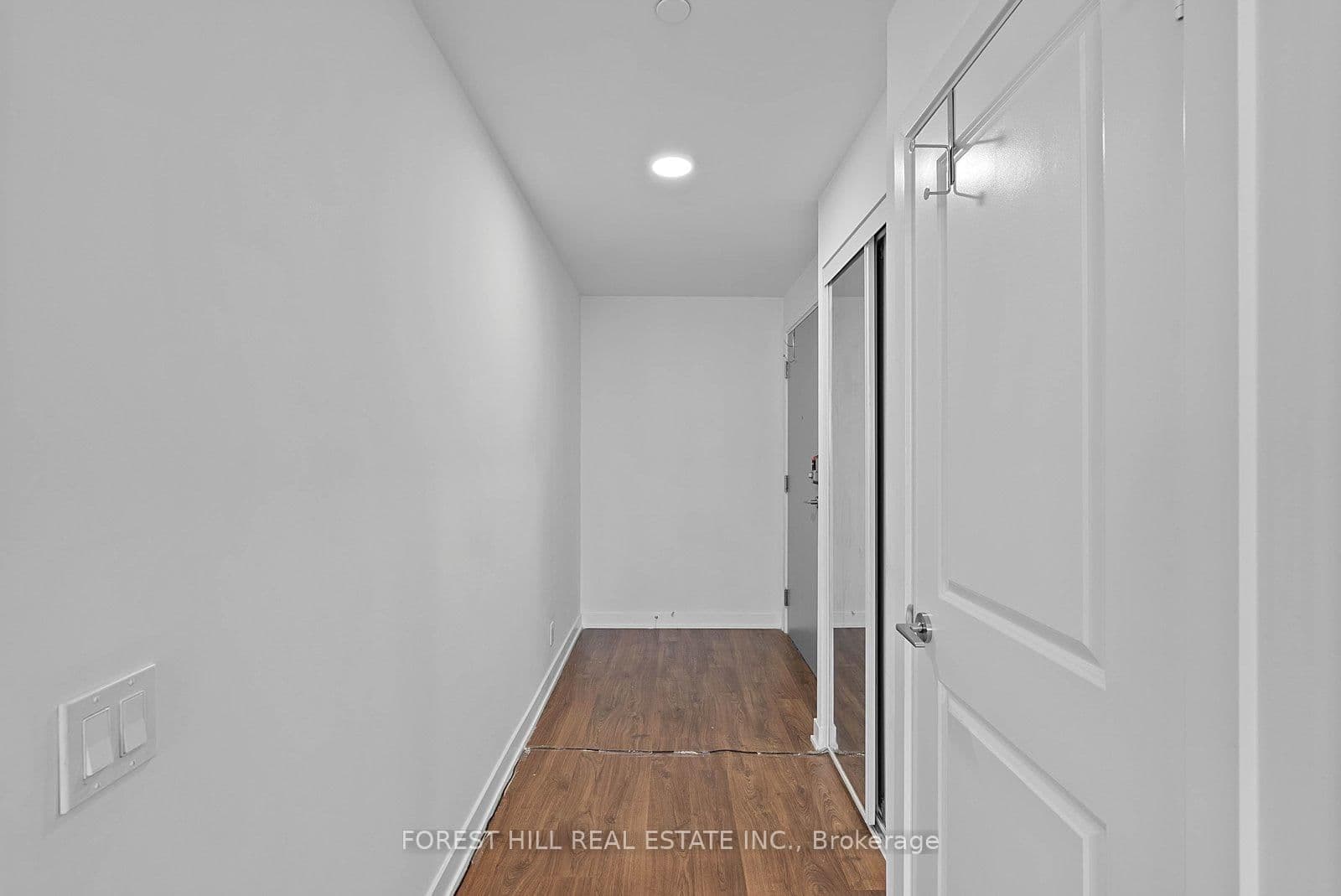 50 Upper Mall Way, Unit 2311 thumbnail 10