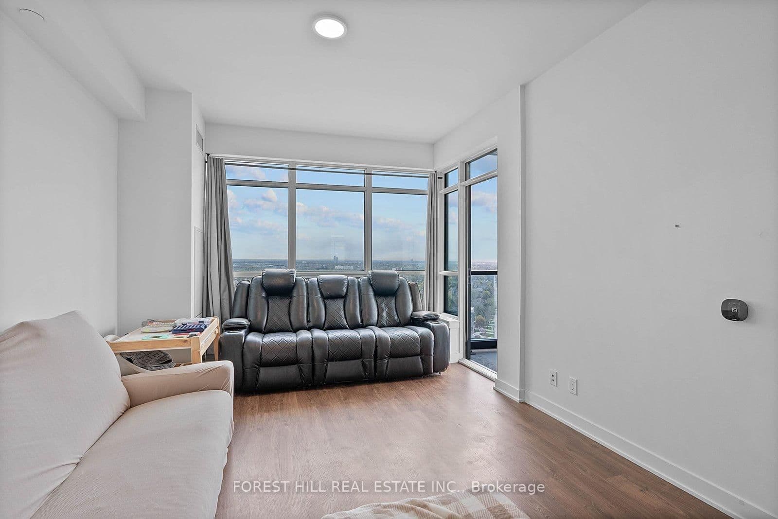 50 Upper Mall Way, Unit 2311 thumbnail 18