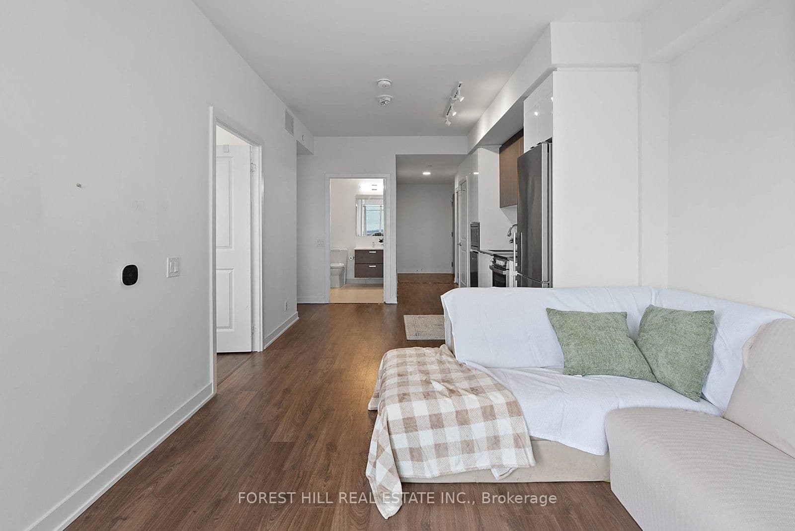 50 Upper Mall Way, Unit 2311 thumbnail 20