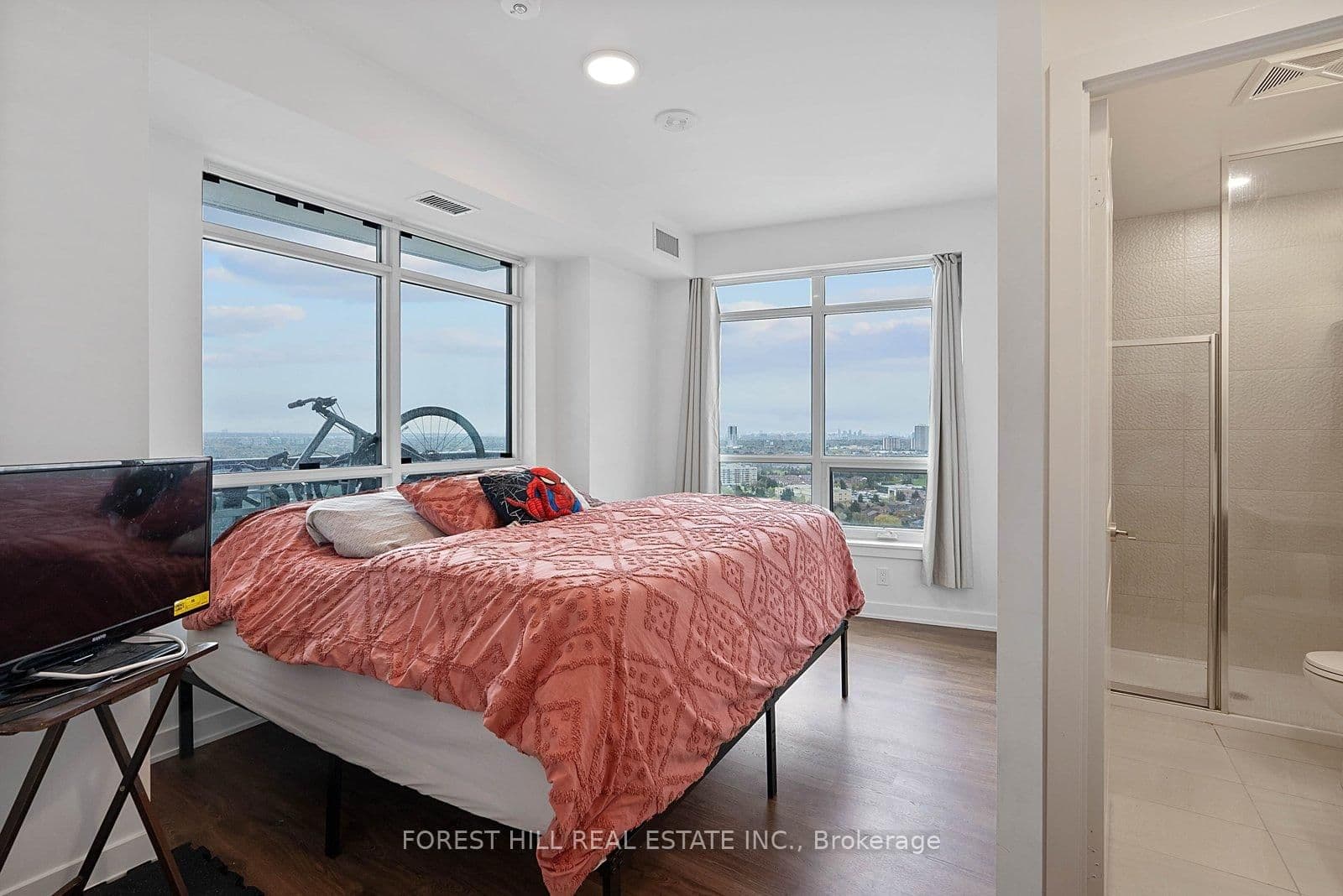 50 Upper Mall Way, Unit 2311 thumbnail 21
