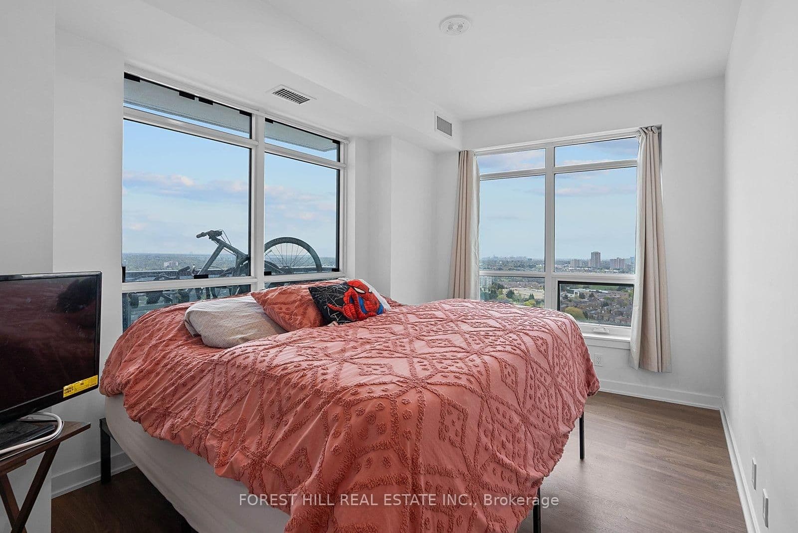50 Upper Mall Way, Unit 2311 thumbnail 22