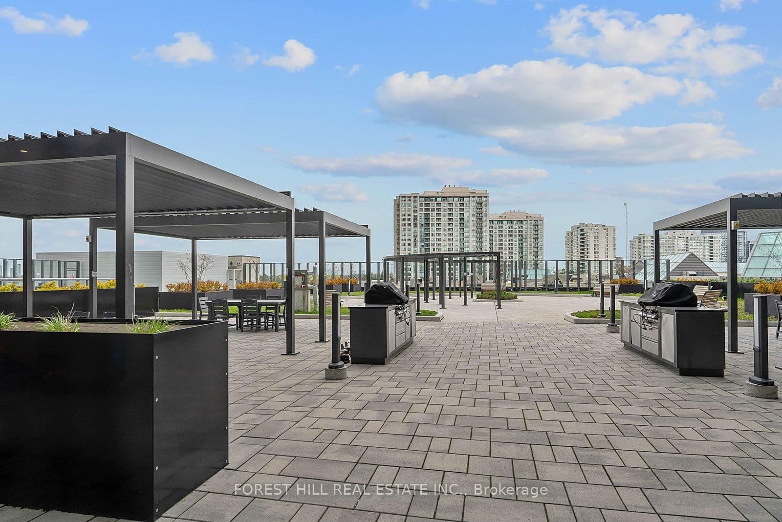 50 Upper Mall Way, Unit 2311 thumbnail 41