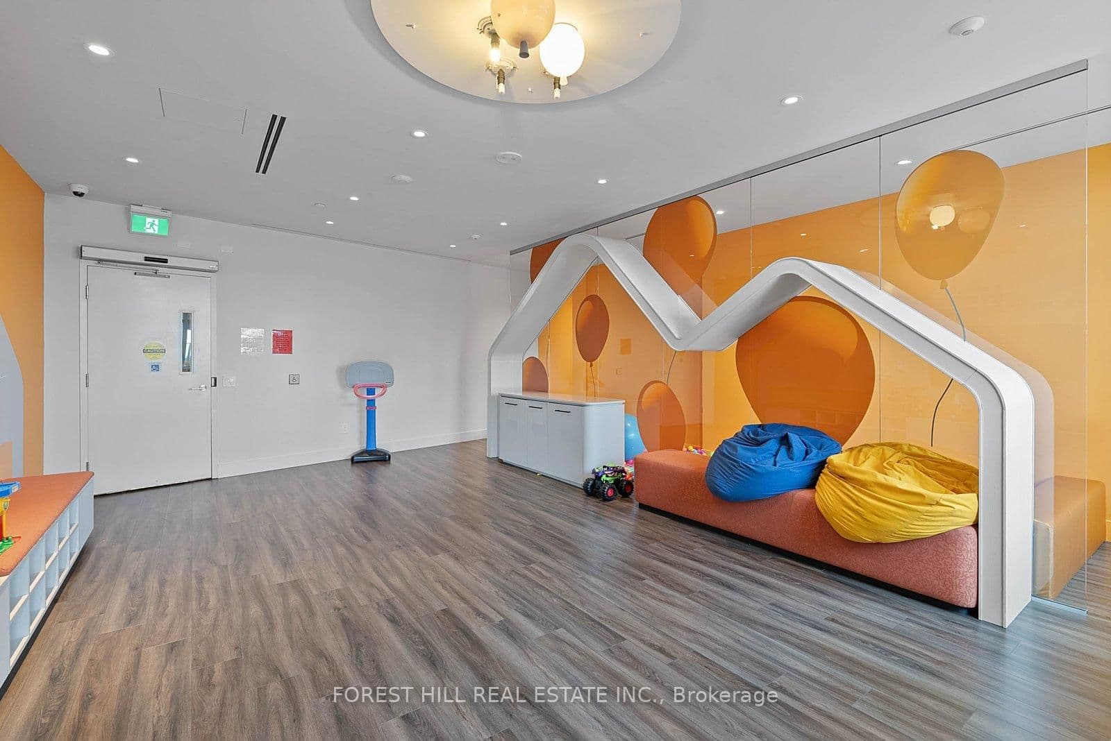 50 Upper Mall Way, Unit 2311 thumbnail 42