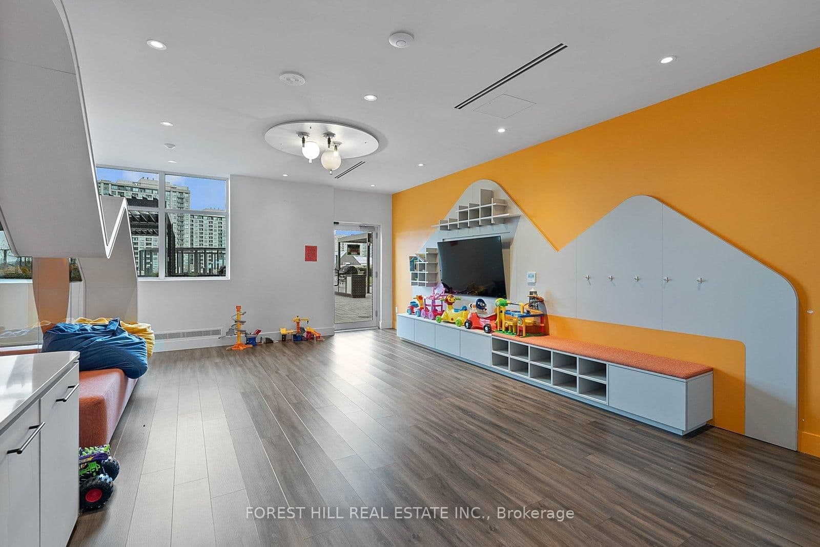 50 Upper Mall Way, Unit 2311 thumbnail 44