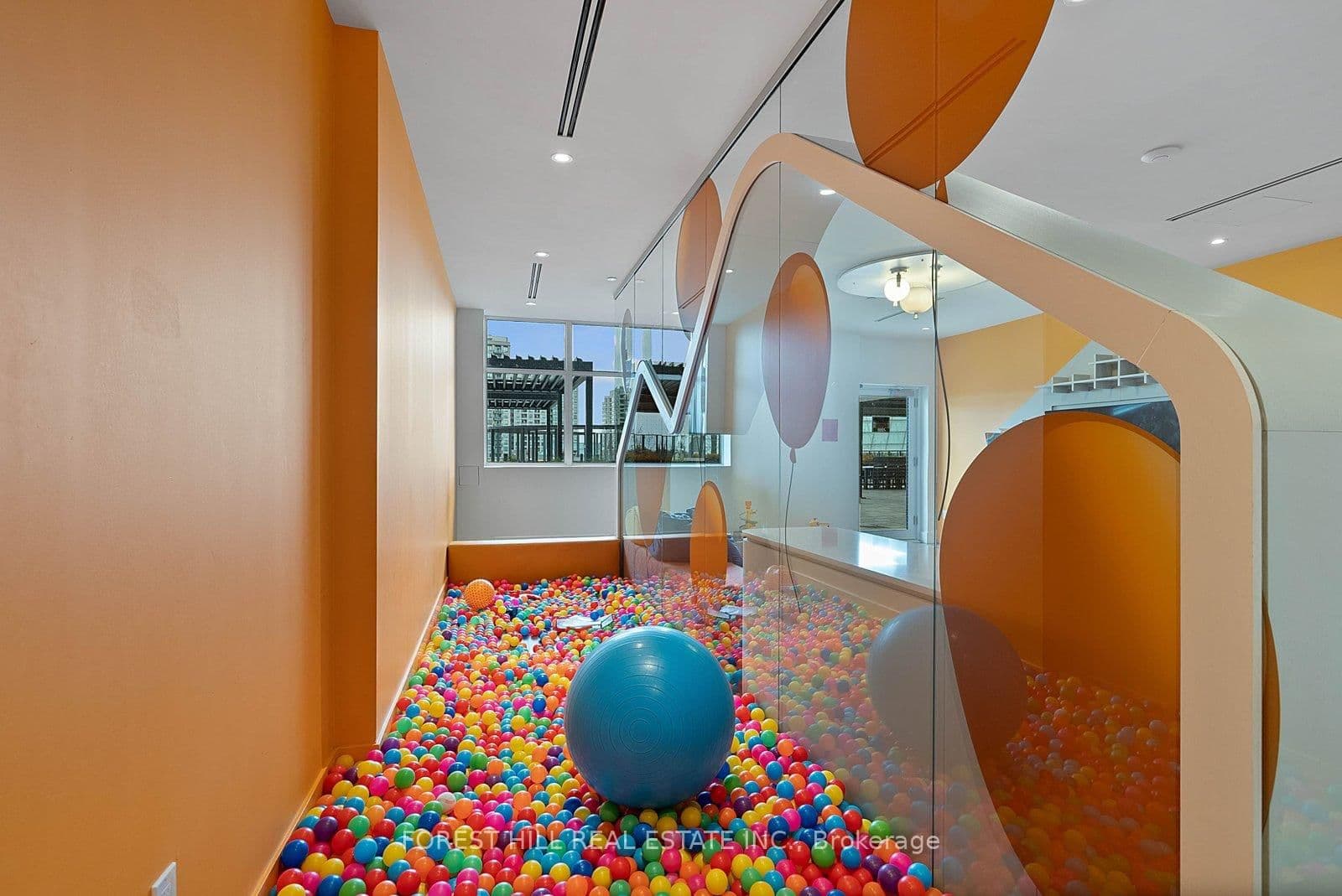 50 Upper Mall Way, Unit 2311 thumbnail 45