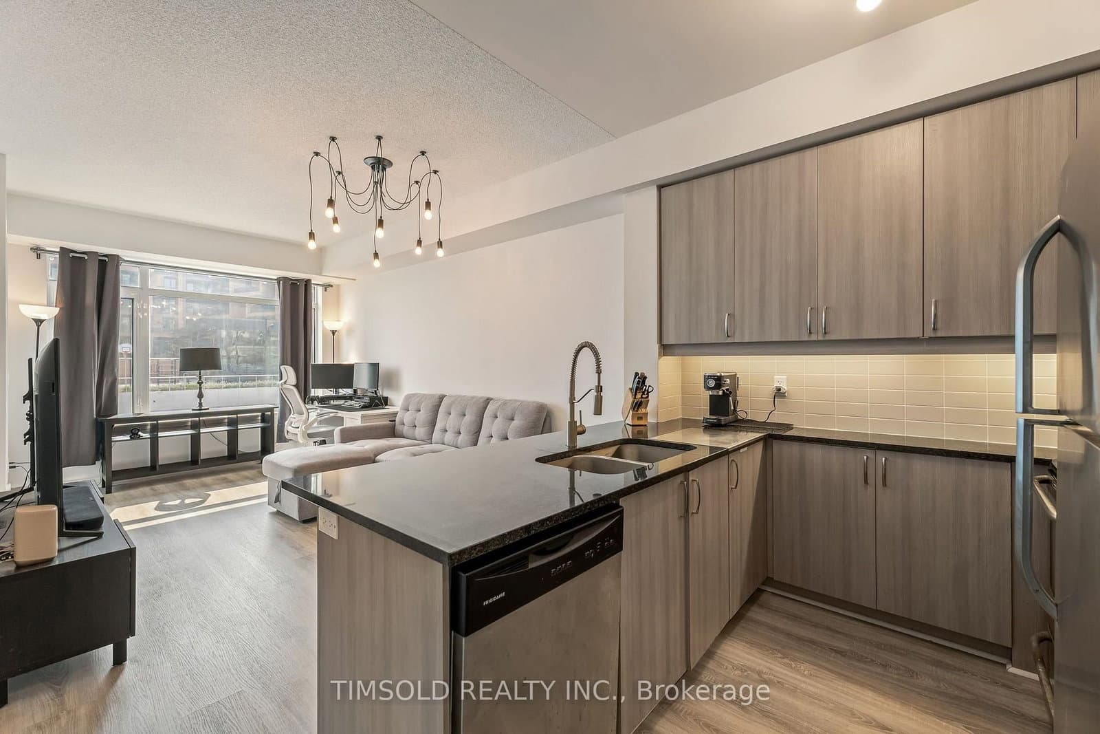 8130 Birchmount Road, Unit 411 thumbnail 10