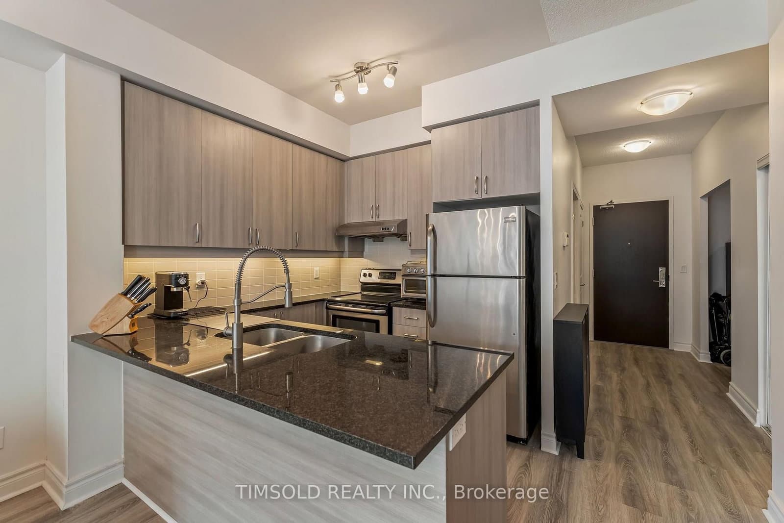 8130 Birchmount Road, Unit 411 thumbnail 11