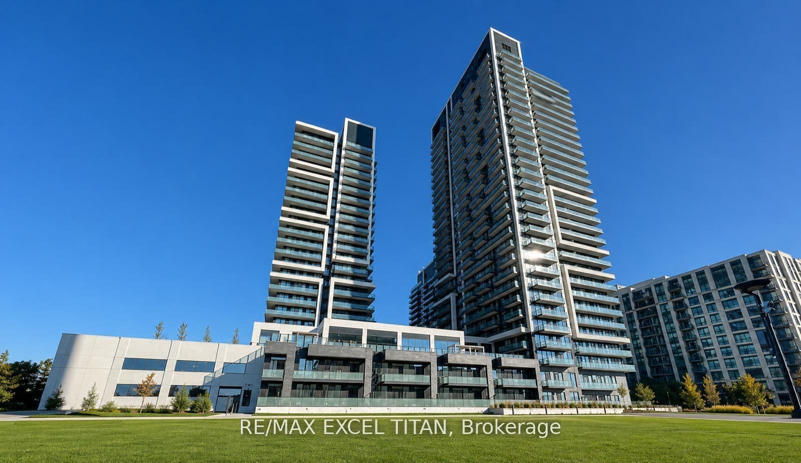 105 Oneida Crescent, Unit 206 - Image 1