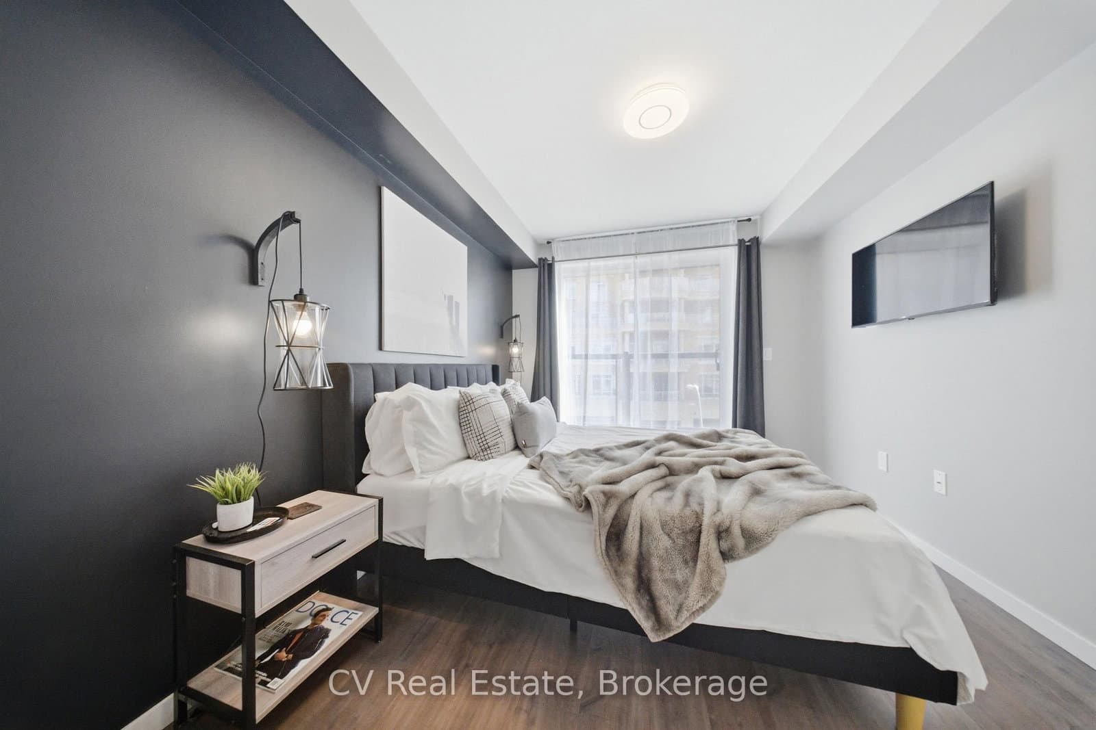 500 Alex Gardner Circle, Unit 104 thumbnail 31