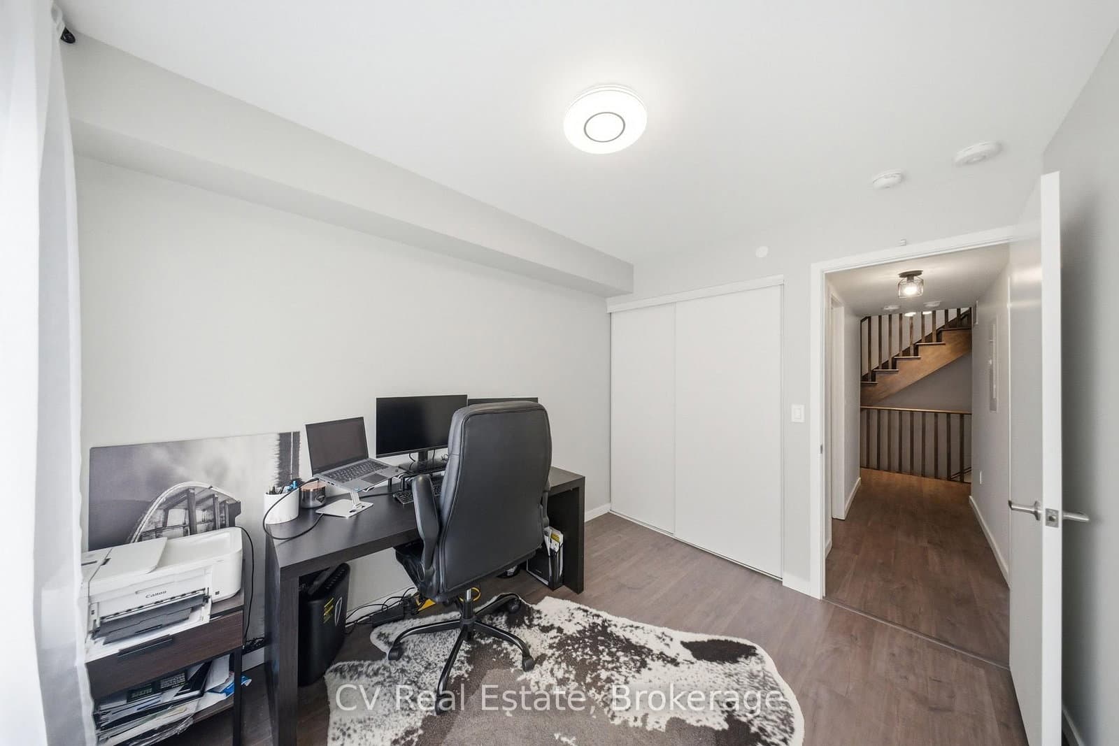 500 Alex Gardner Circle, Unit 104 thumbnail 33
