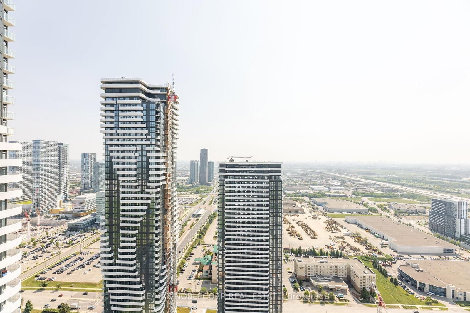 195 Commerce Street, Unit 5317 thumbnail 31