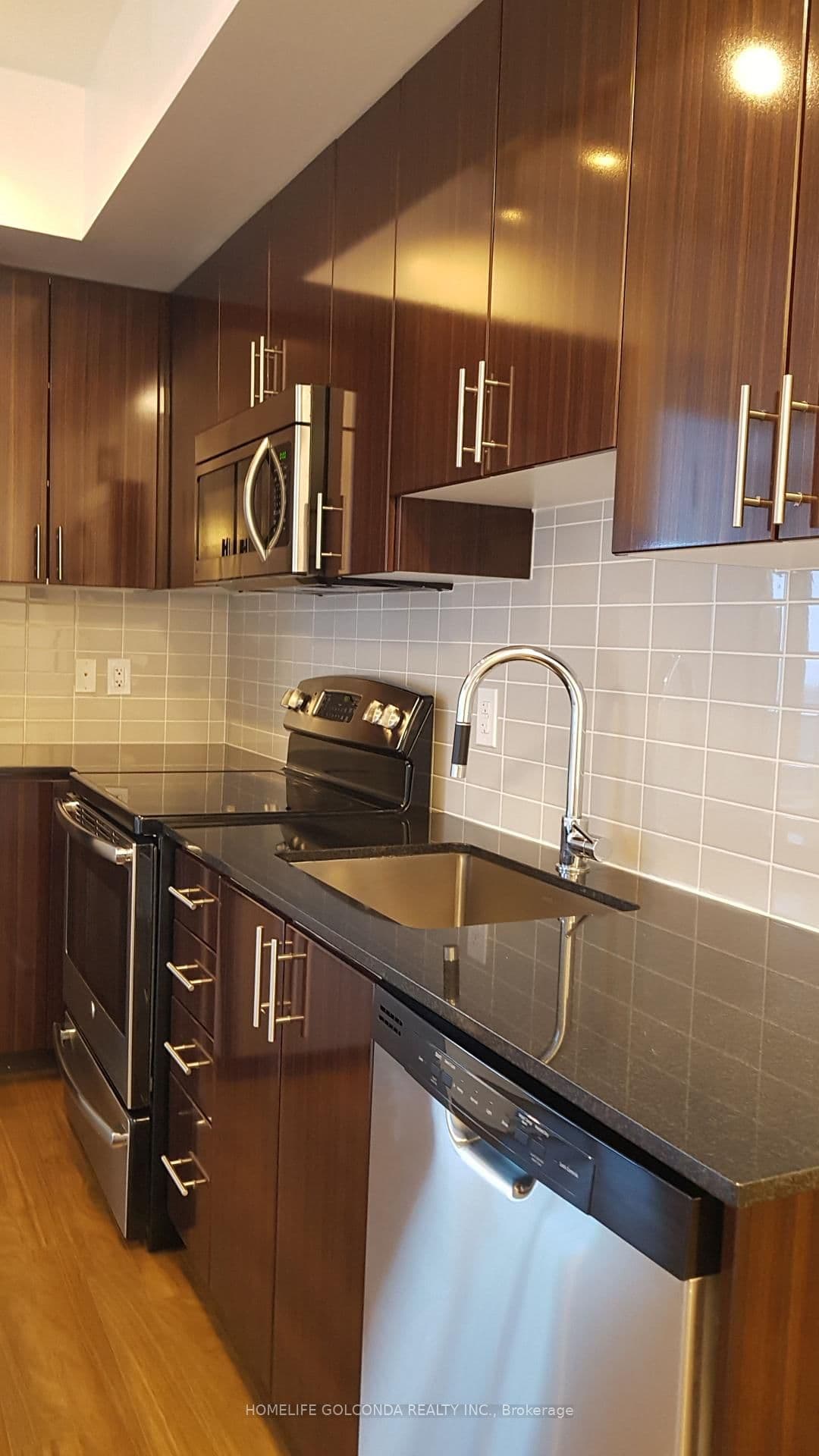 7171 Yonge Street, Unit 1508 thumbnail 28