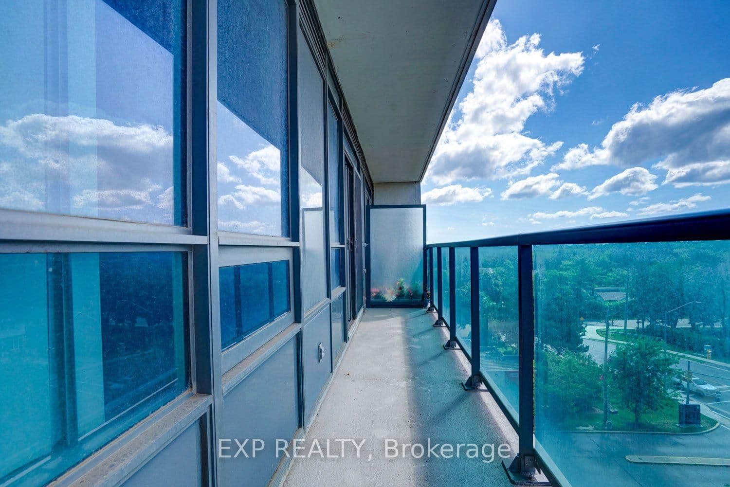 7167 Yonge Street, Unit 619 thumbnail 11