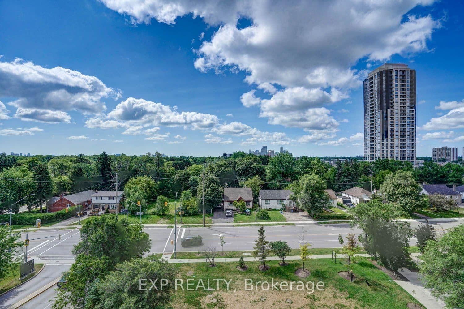 7167 Yonge Street, Unit 619 thumbnail 13