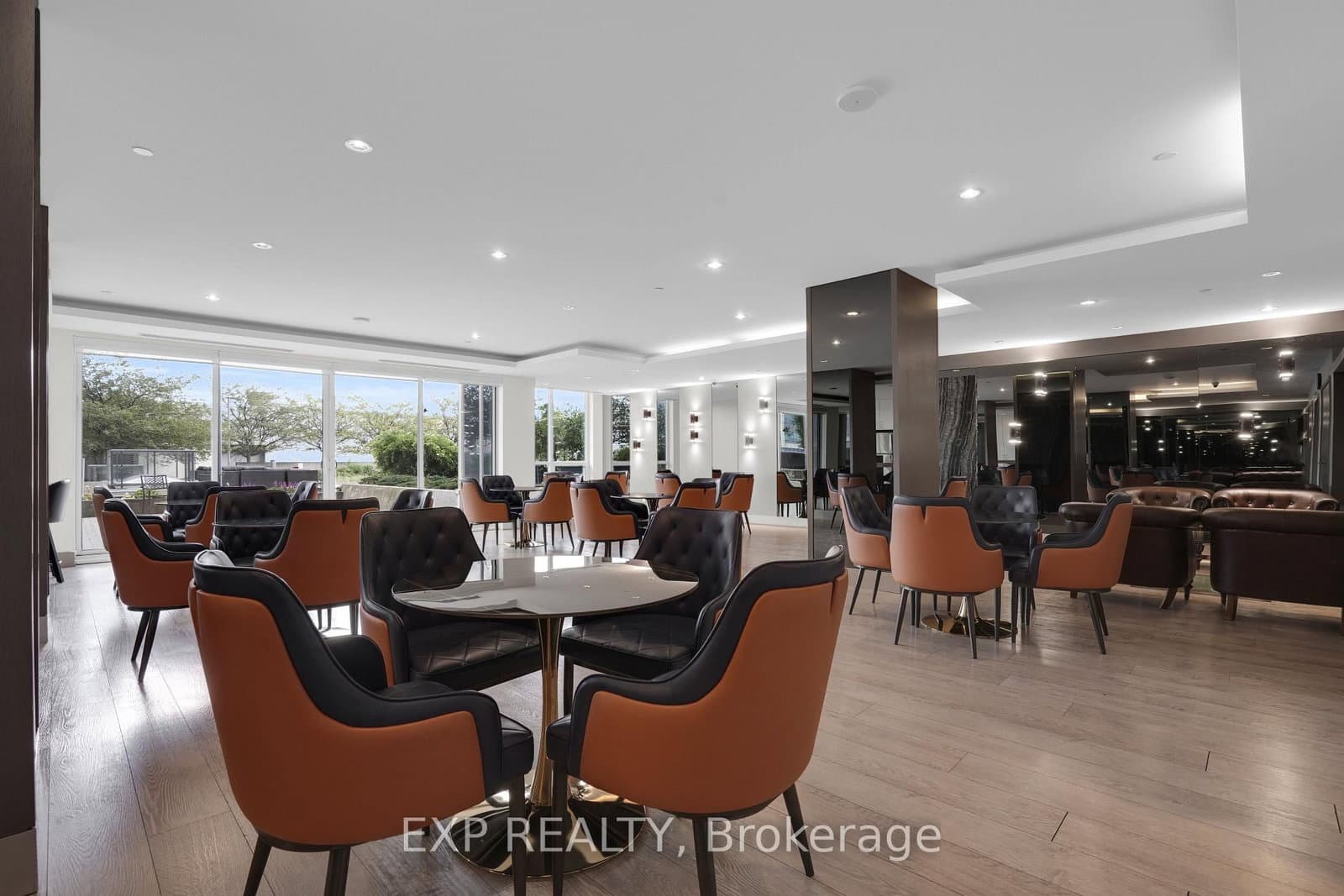 7167 Yonge Street, Unit 619 thumbnail 28