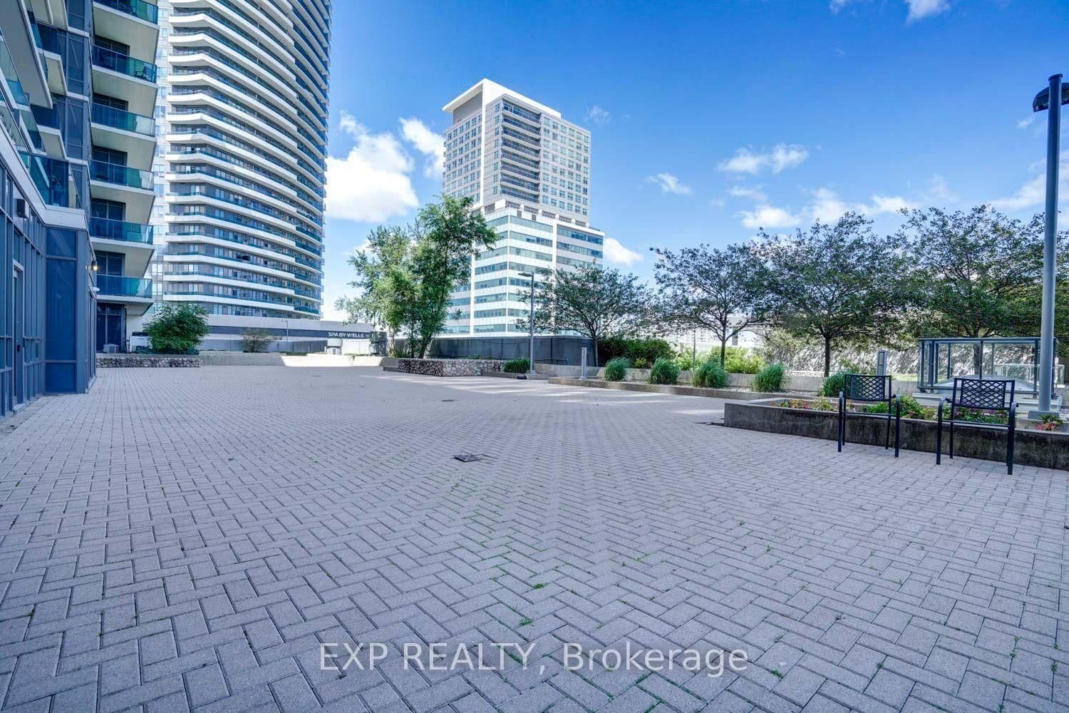 7167 Yonge Street, Unit 619 thumbnail 31
