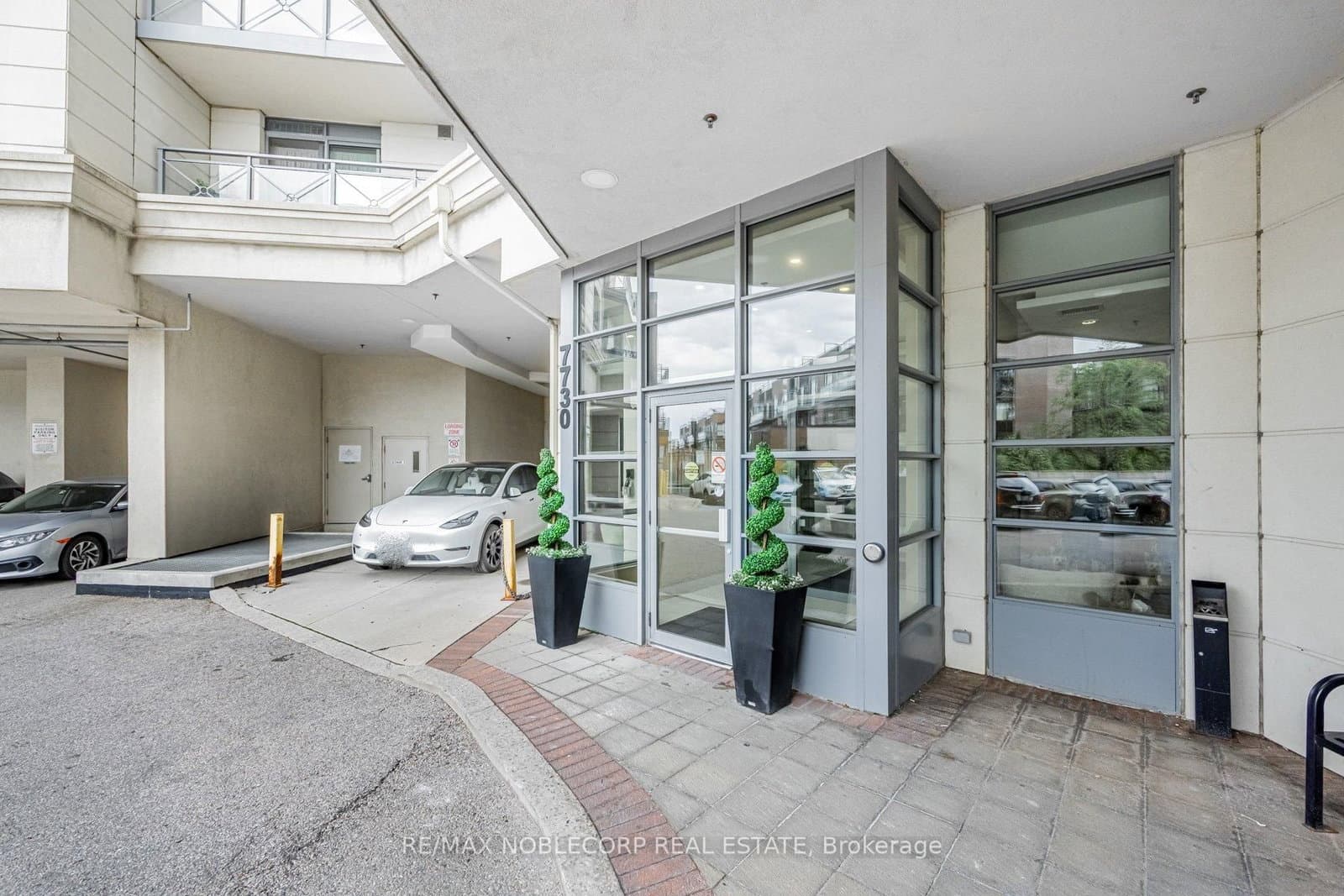 7730 Kipling Avenue, Unit 610 thumbnail 22