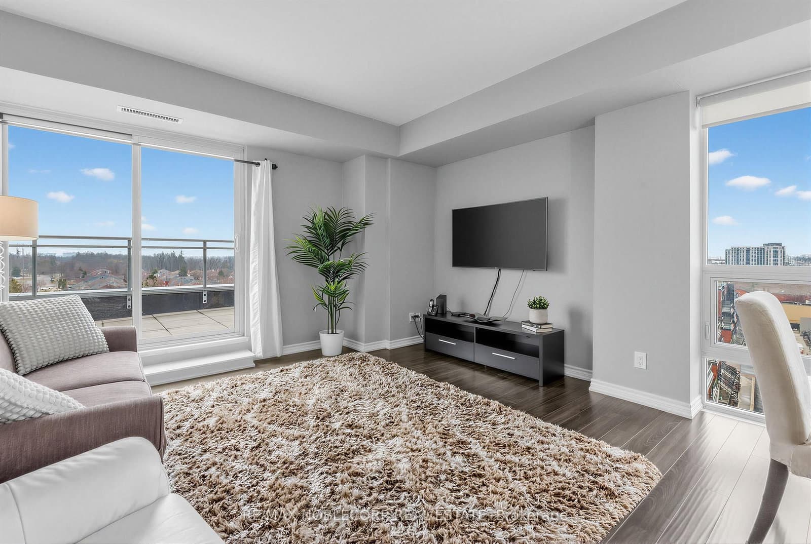 7730 Kipling Avenue, Unit 610 thumbnail 8