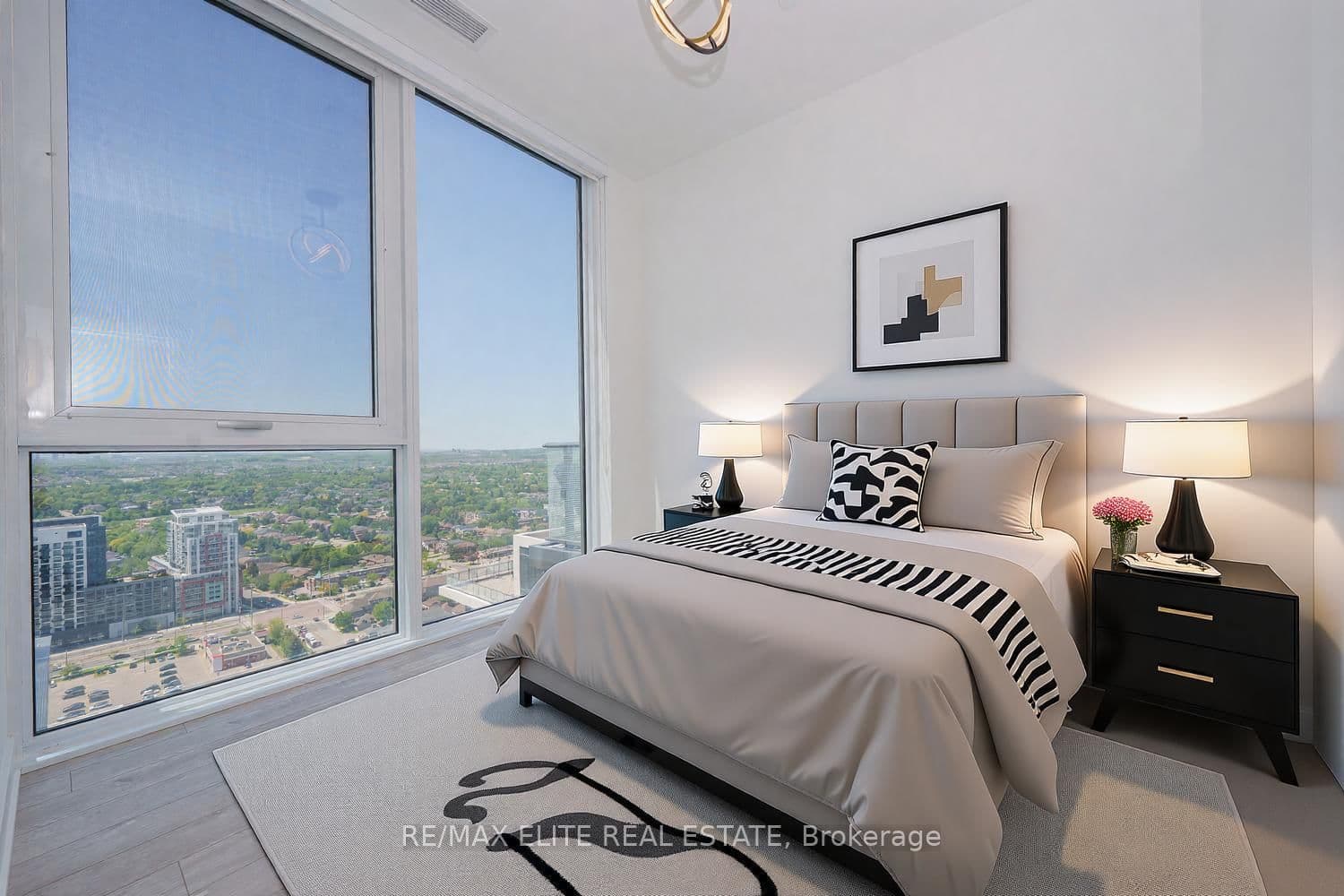 105 Oneida Crescent, Unit PH 10 thumbnail 6