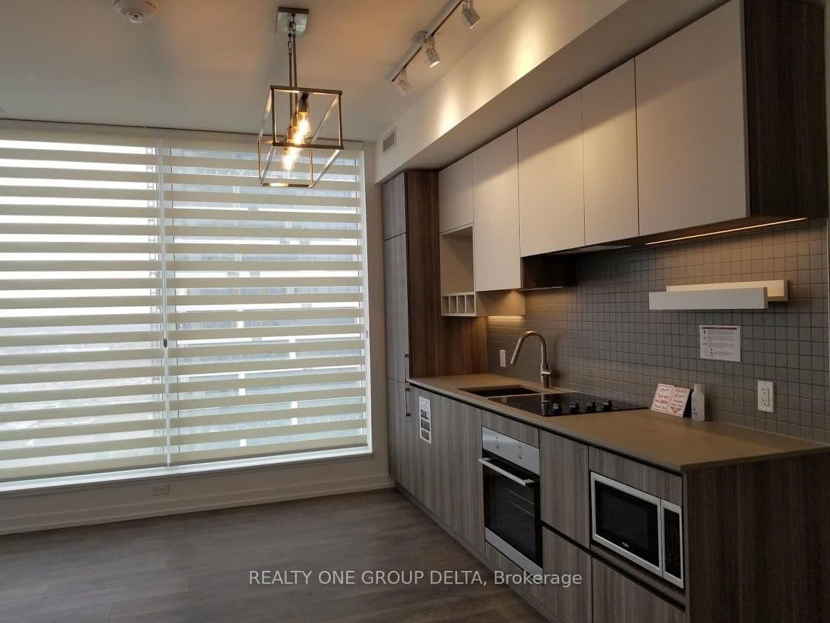 898 Portage Parkway, Unit 4002 thumbnail 12