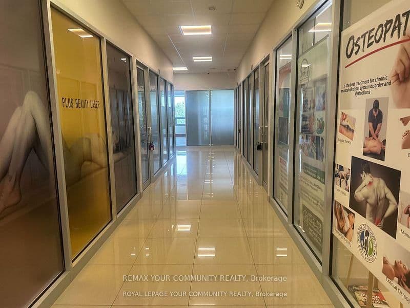 7163 Yonge Street, Unit 214 thumbnail 12