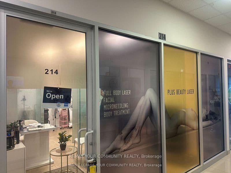 7163 Yonge Street, Unit 214 thumbnail 9
